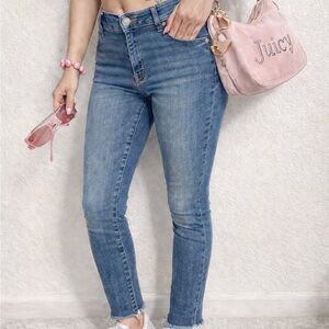 LOFT Curvy Skinny Jeans – Women’s Size 4 – Raw Hem – Mid Wash